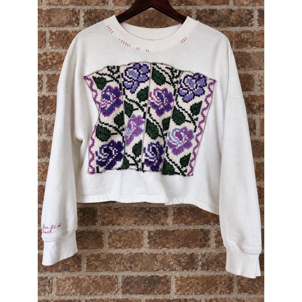 Upcycled White Cropped Sweatshirt Purple Floral Cross Stitch Patch Womens L